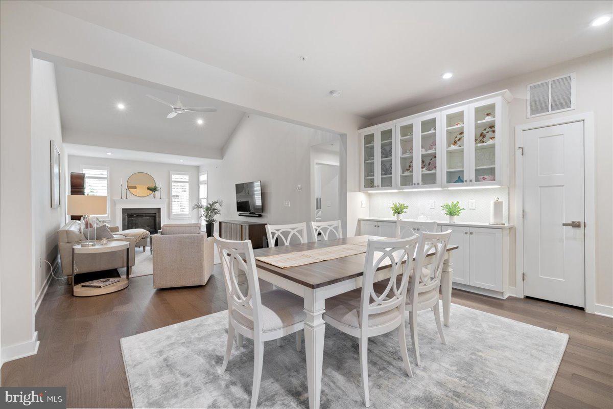 YARDLEY WOODS - Residential