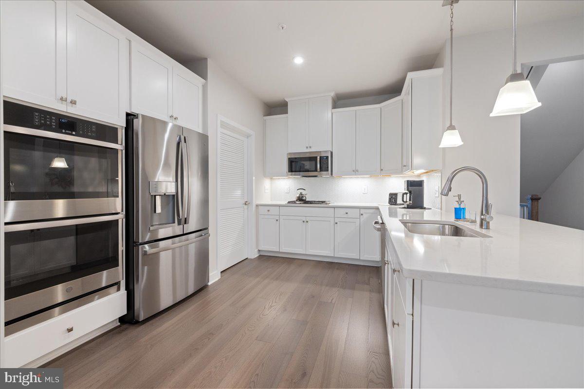 YARDLEY WOODS - Residential