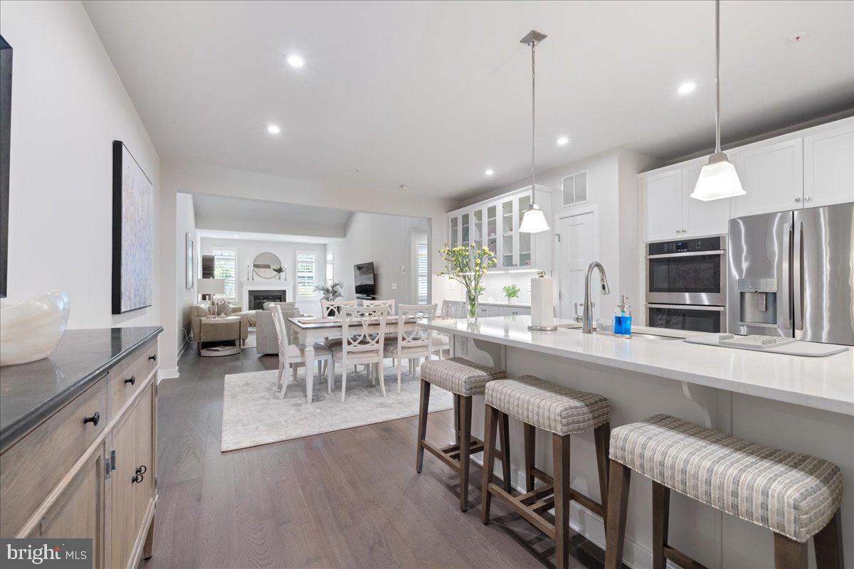 YARDLEY WOODS - Residential