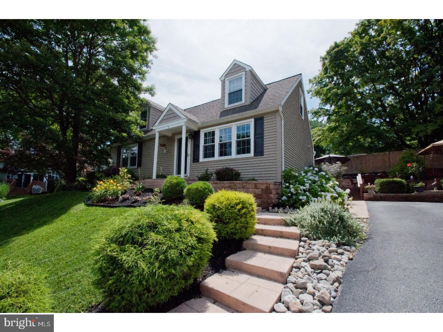 SUMMIT RIDGE - Residential