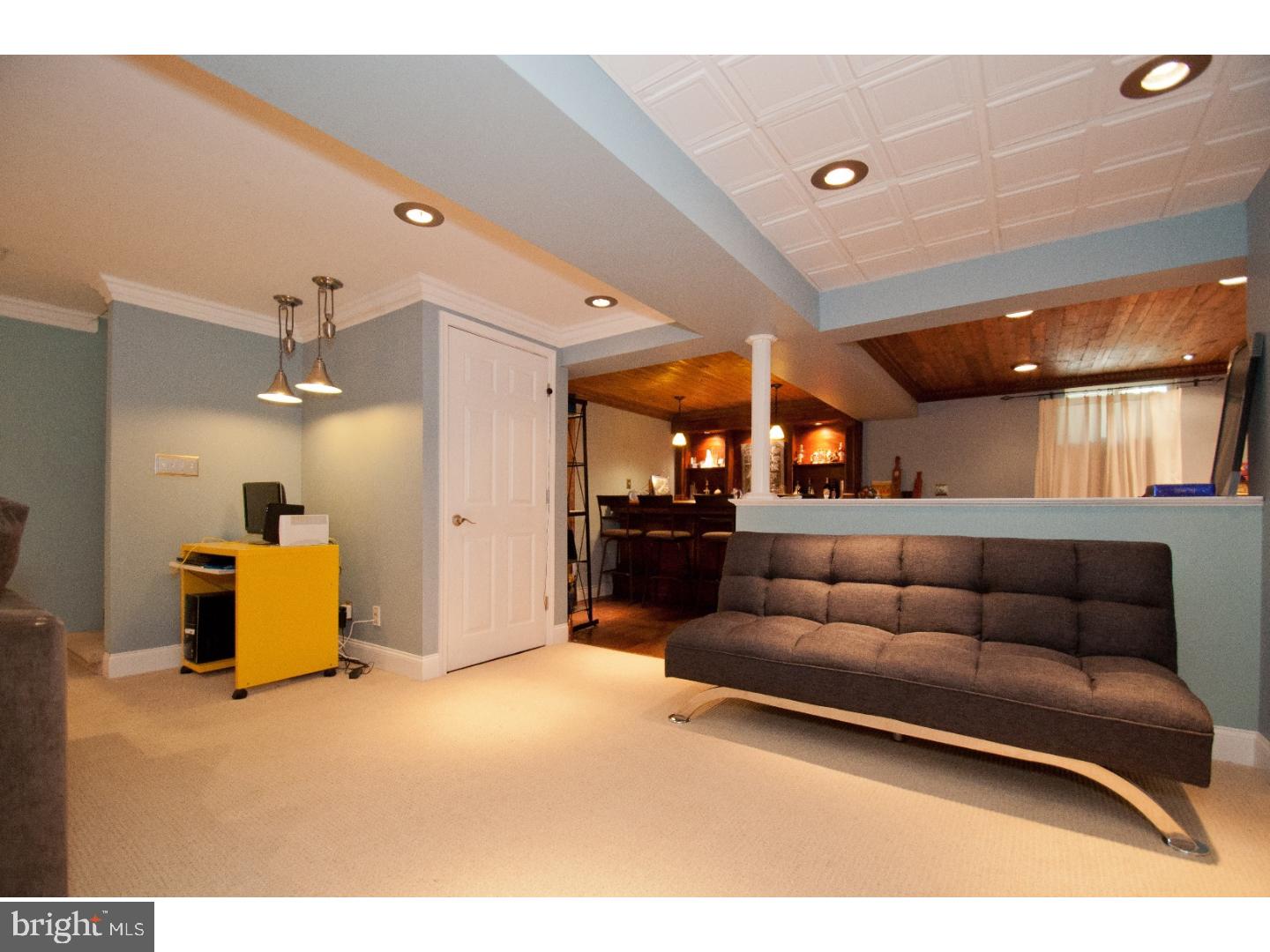 SUMMIT RIDGE - Residential