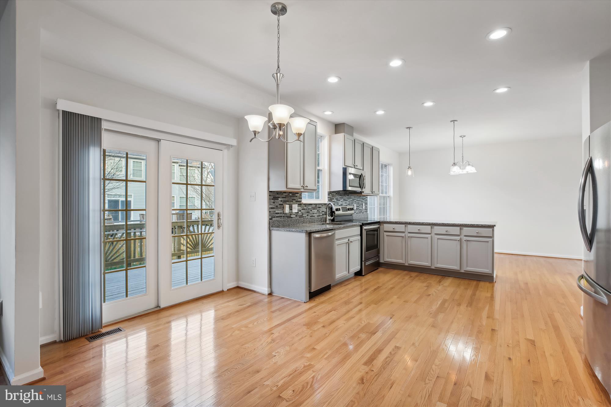 CLOPPERS MILL WEST - Residential