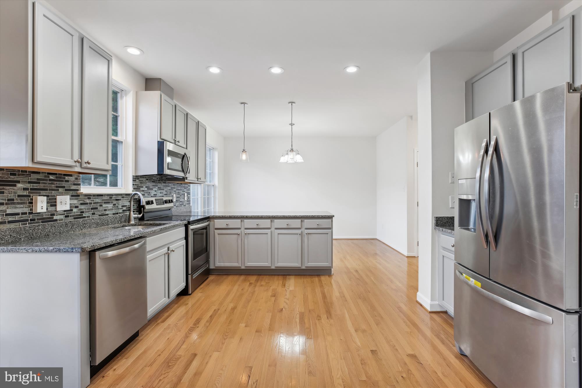 CLOPPERS MILL WEST - Residential