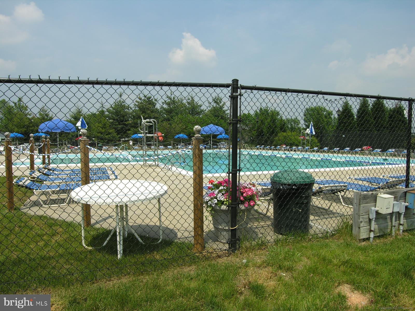 CLOPPERS MILL WEST - Residential