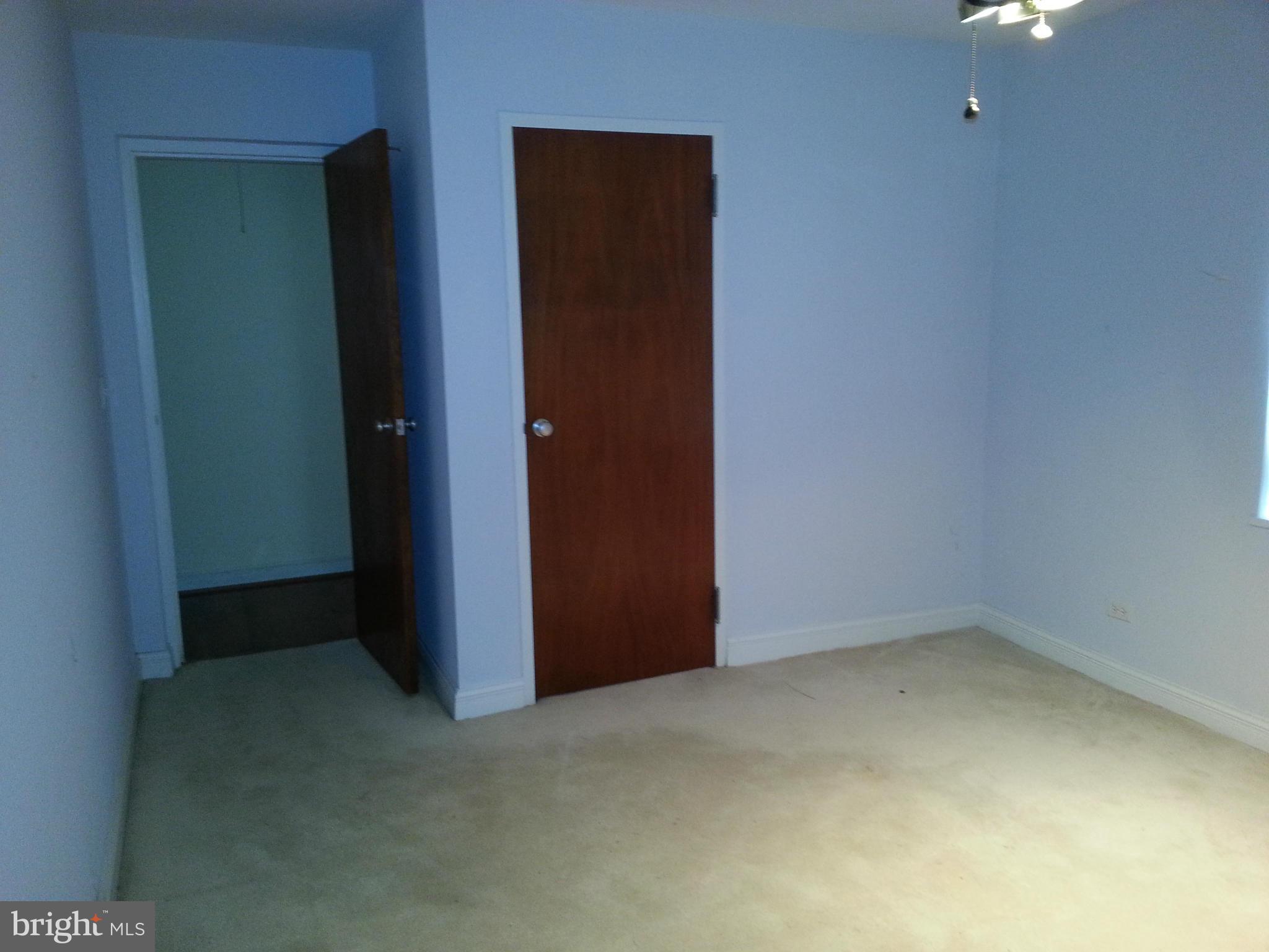 MANOR PARK - Residential