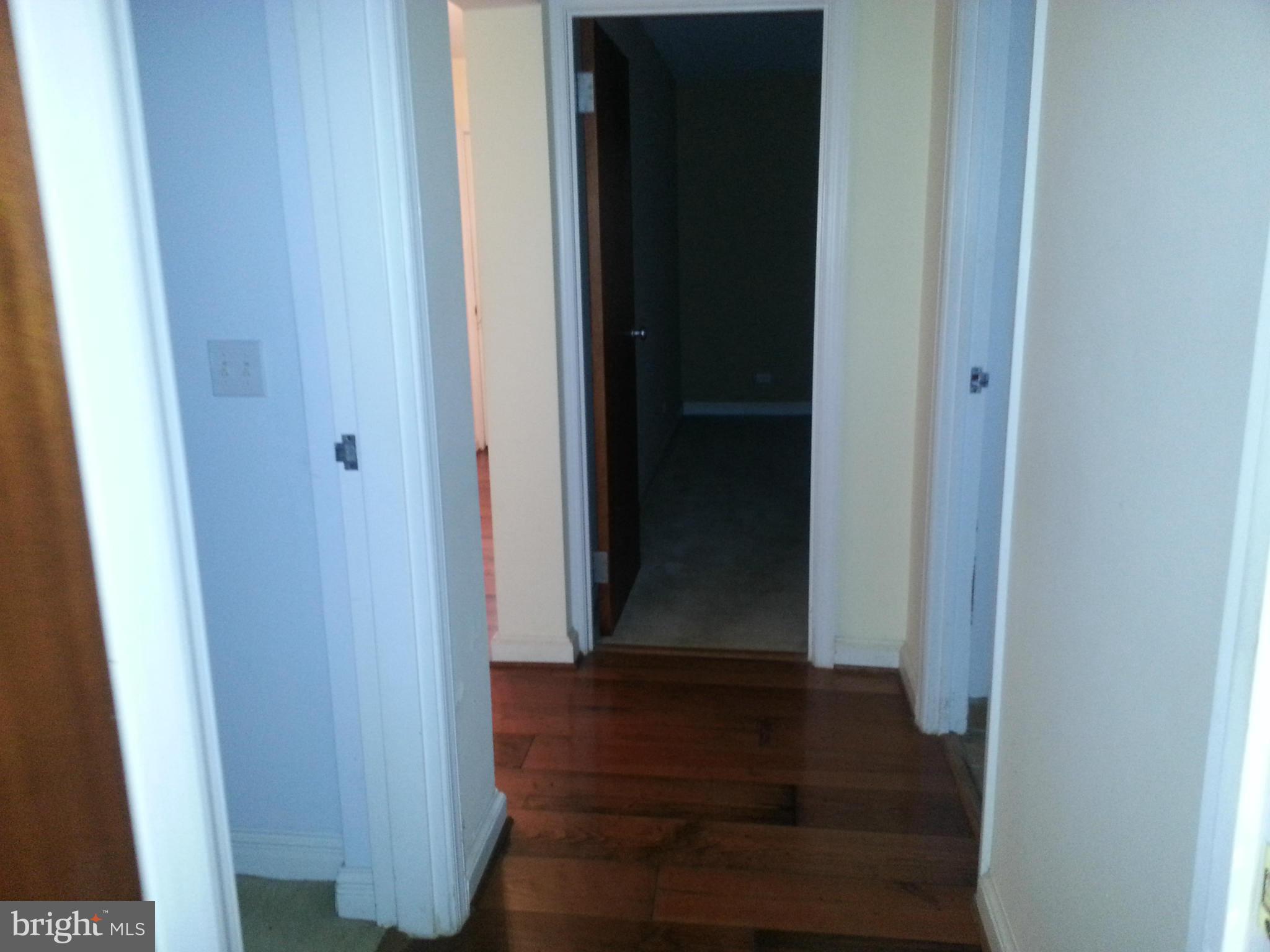 MANOR PARK - Residential