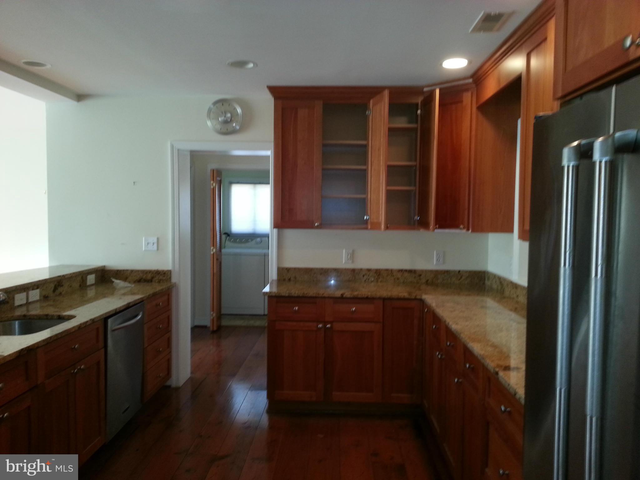 MANOR PARK - Residential