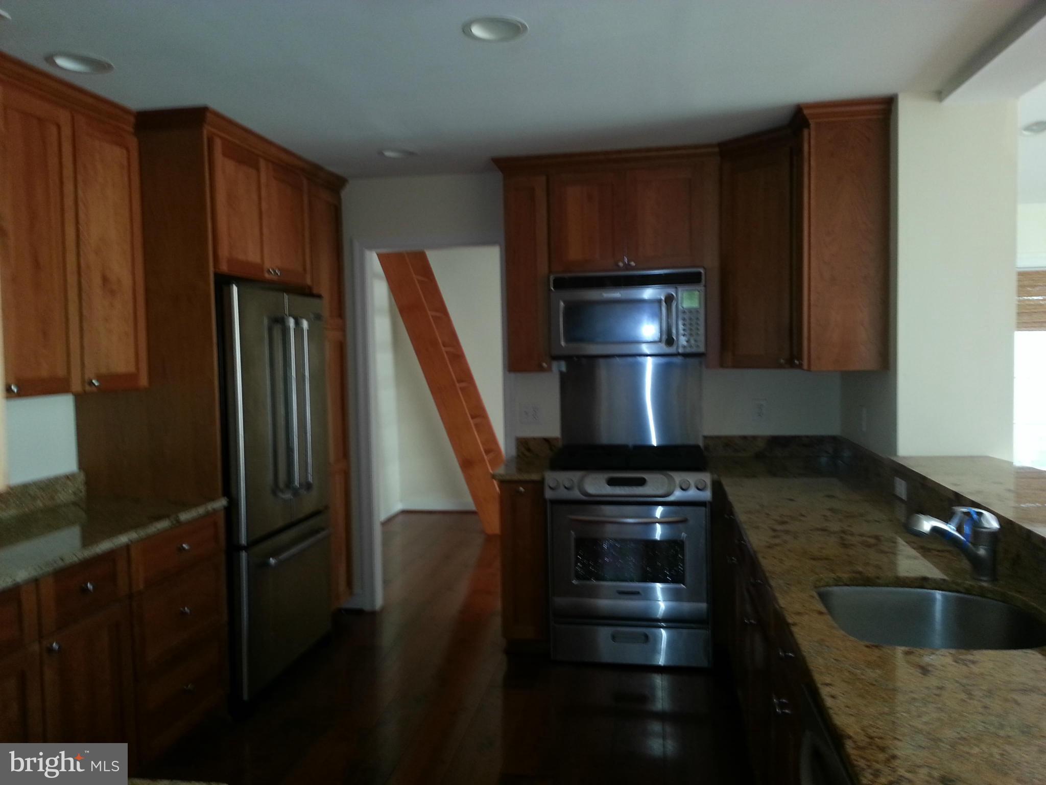 MANOR PARK - Residential