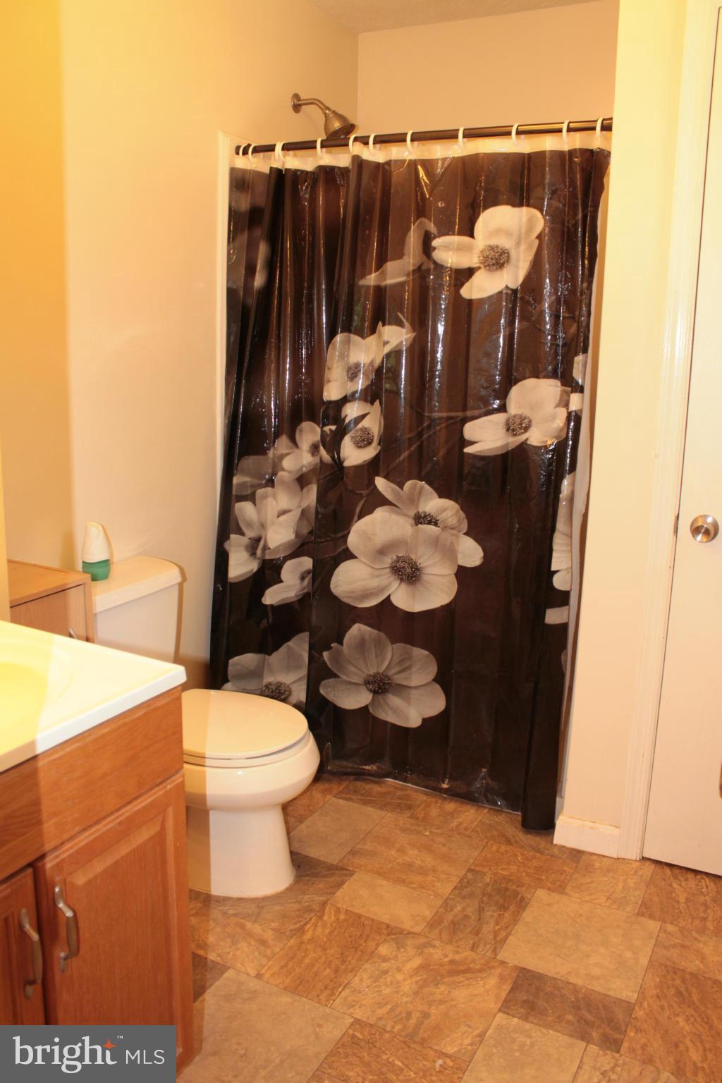 INDIAN CREEK ESTATES - Residential