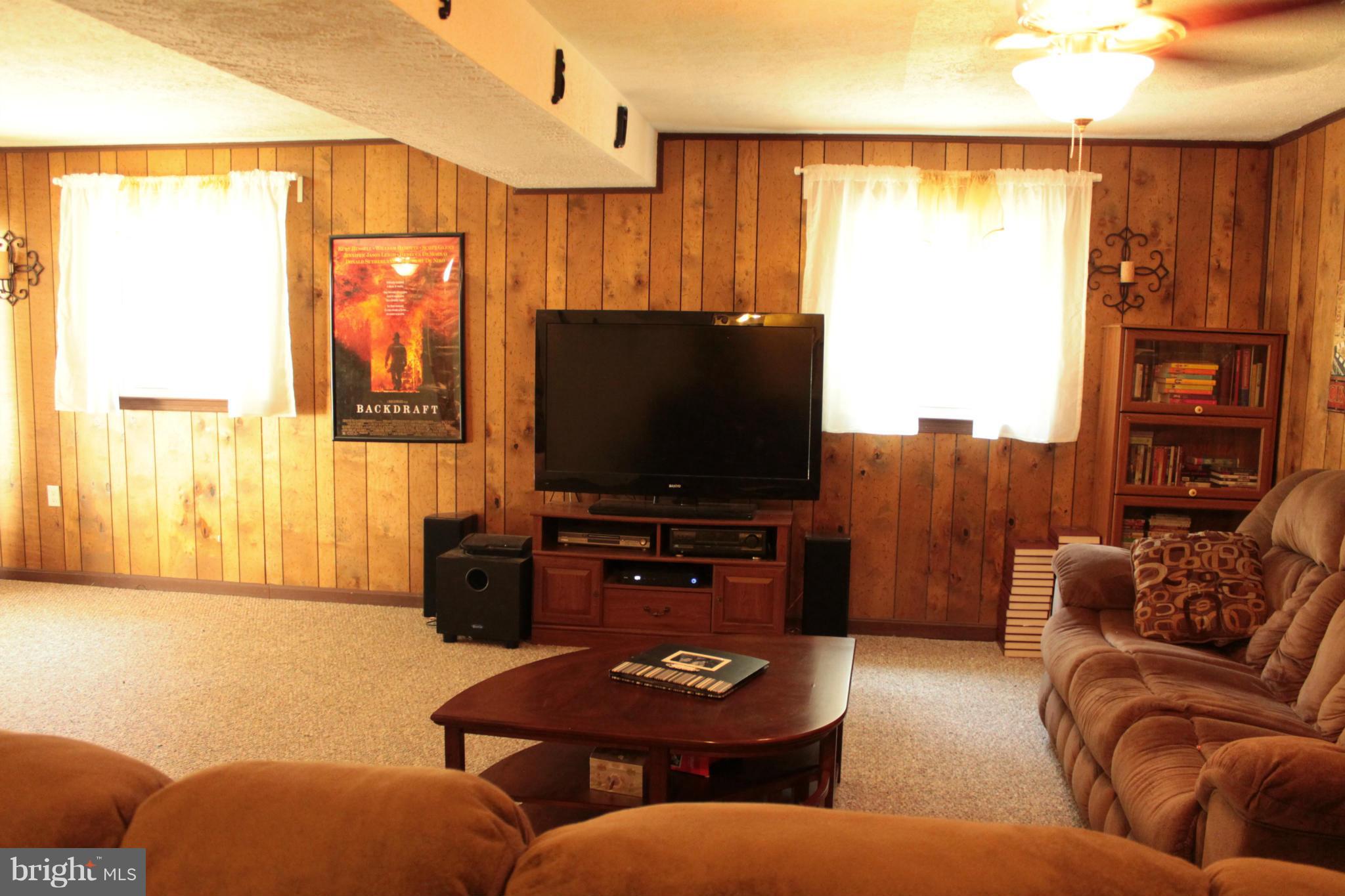 INDIAN CREEK ESTATES - Residential