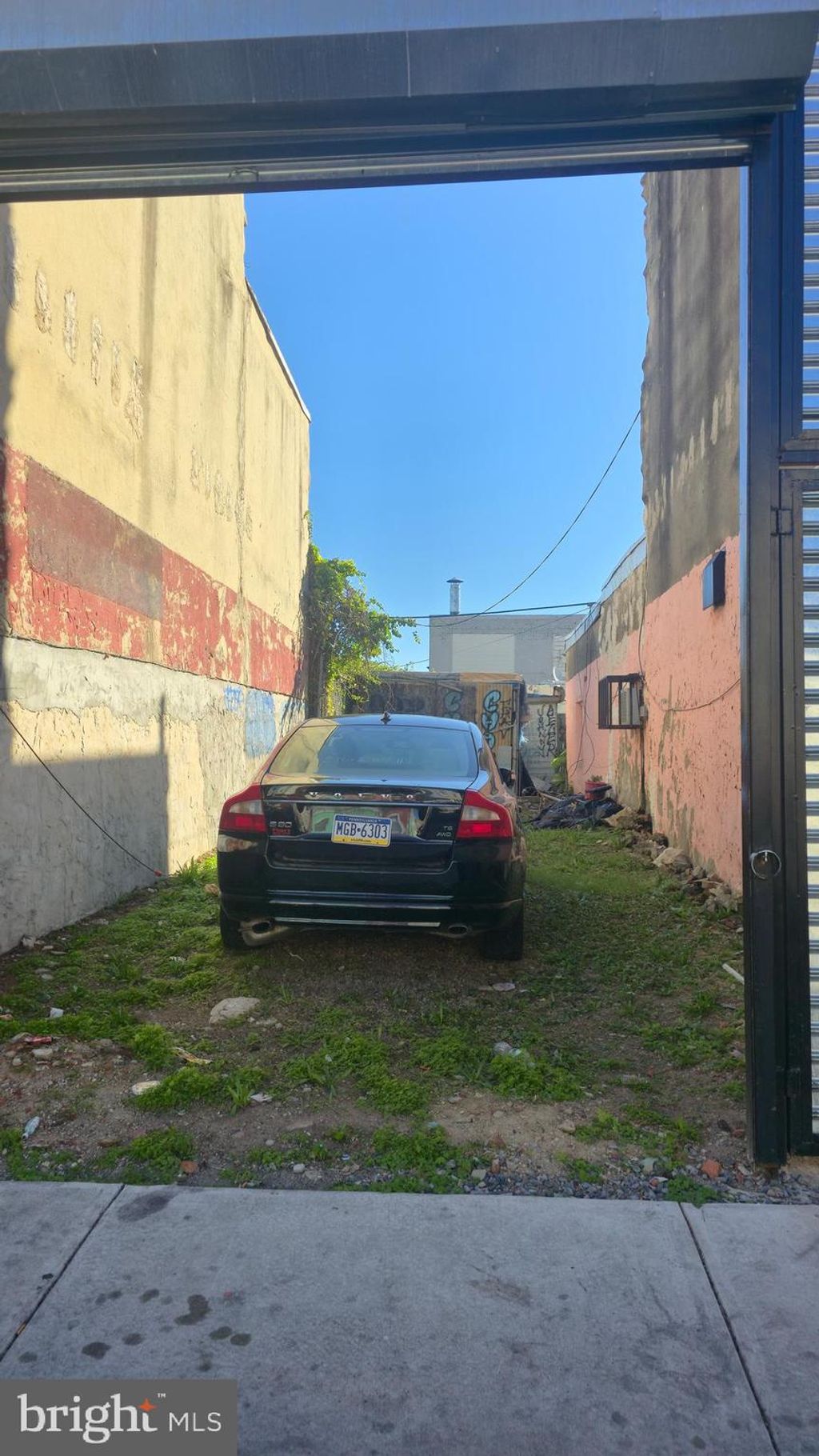 Photo of 3109 N Front Street, PHILADELPHIA, PA 19133 (MLS # PAPH2554724)