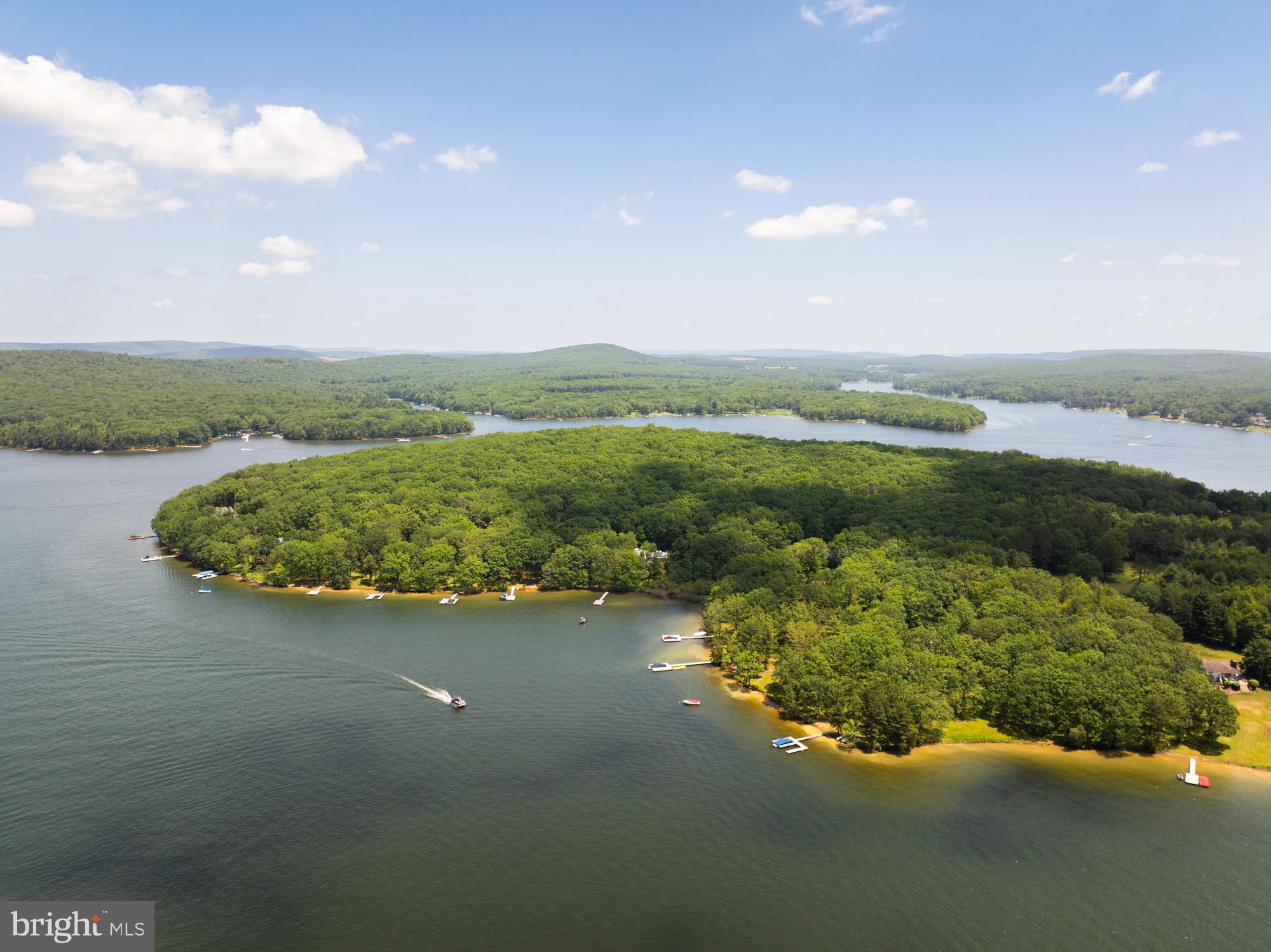 TURKEY NECK - Residential