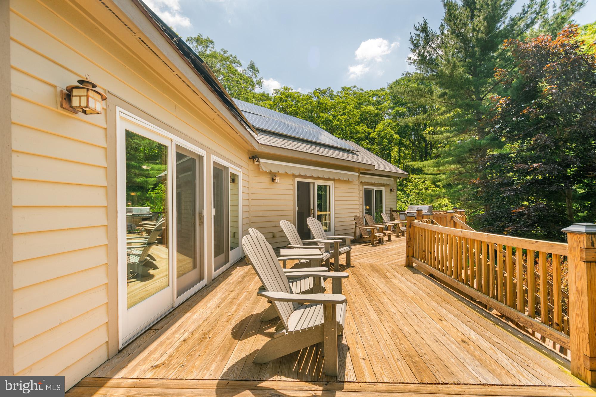 TURKEY NECK - Residential