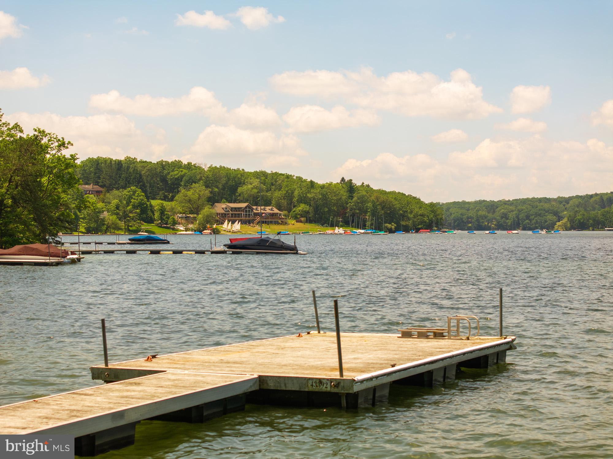 TURKEY NECK - Residential