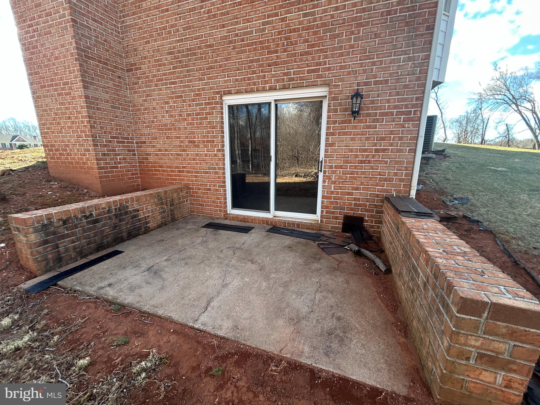 FOXLAND VILLAGE - Residential