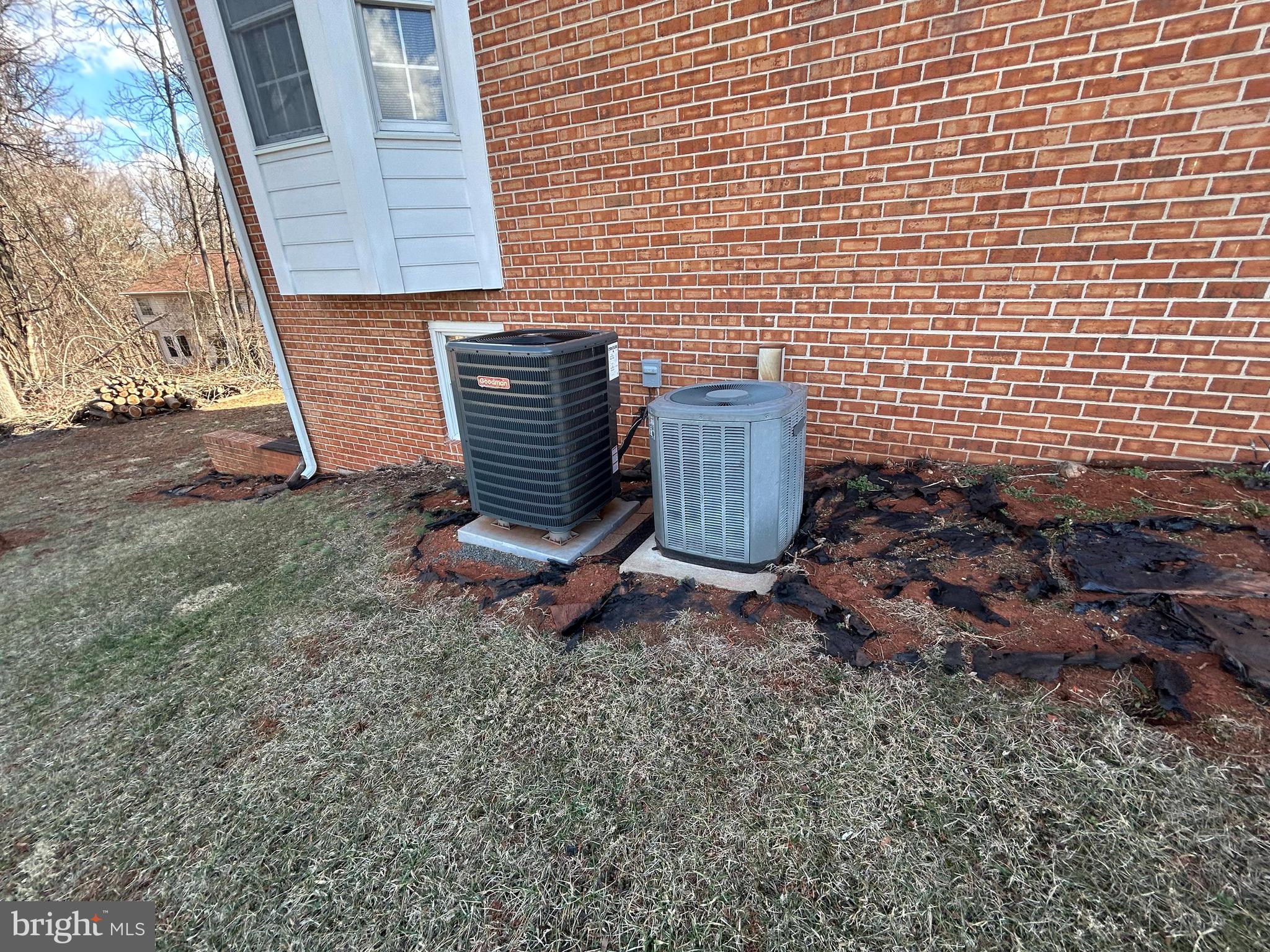 FOXLAND VILLAGE - Residential