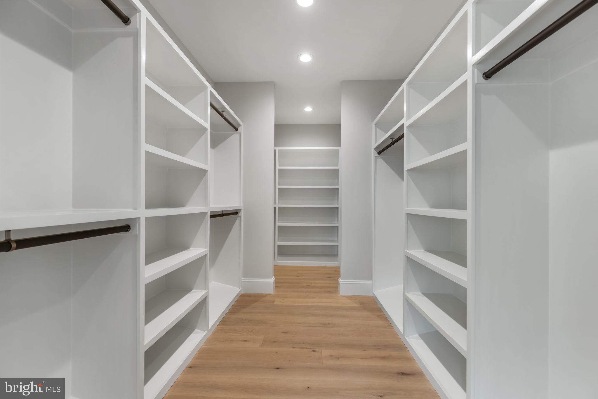 ASHTON HEIGHTS - Residential