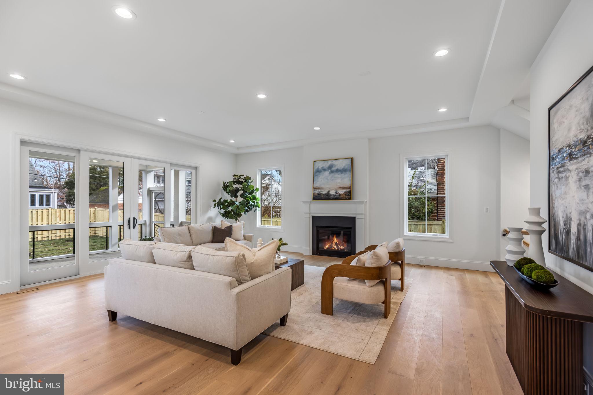 ASHTON HEIGHTS - Residential