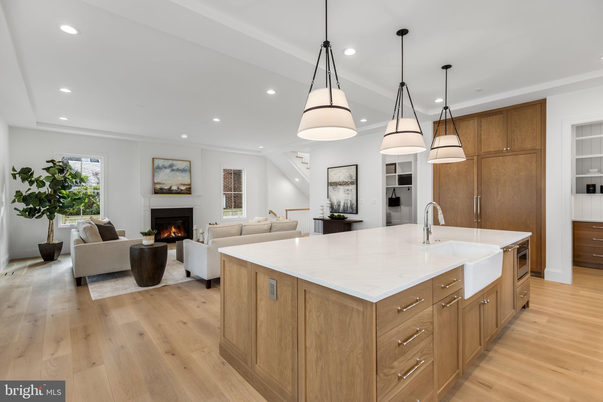 ASHTON HEIGHTS - Residential