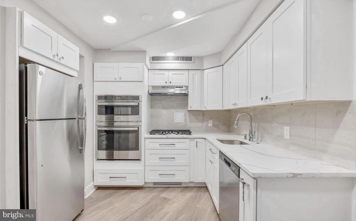 MERION STATION - Residential