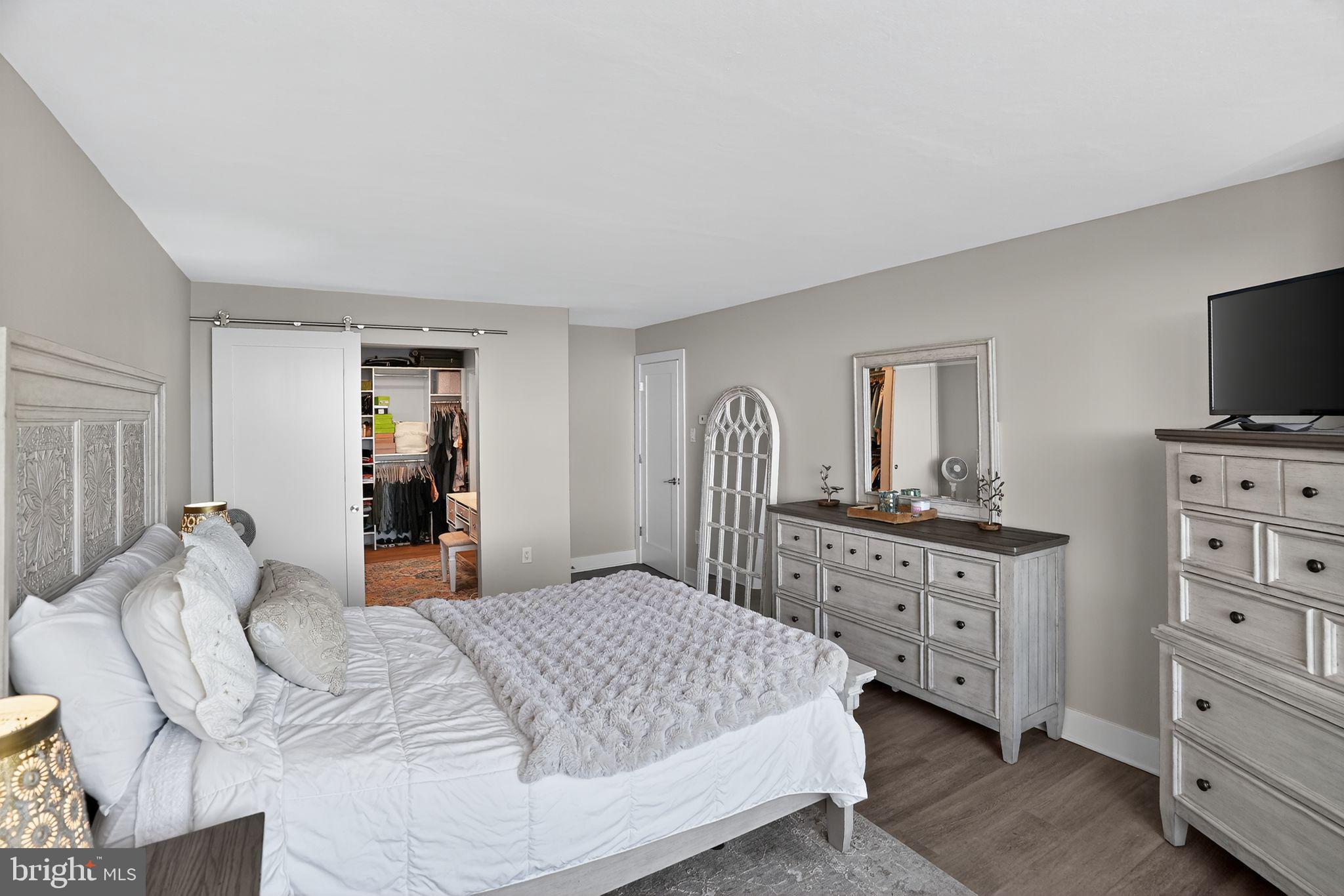 MERION STATION - Residential