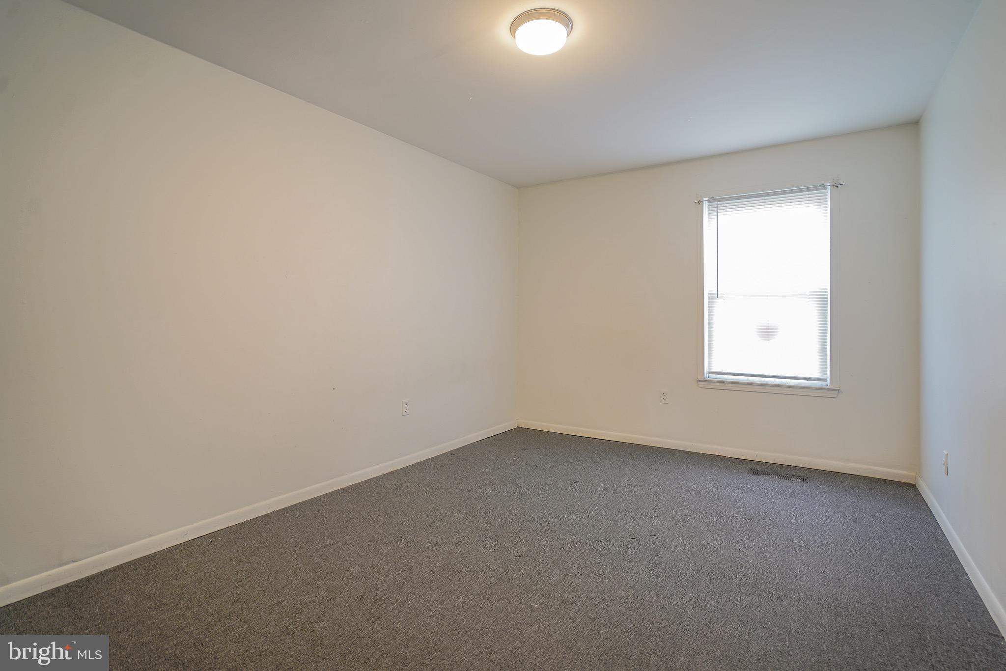 MAYFAIR (WEST) - Residential Income