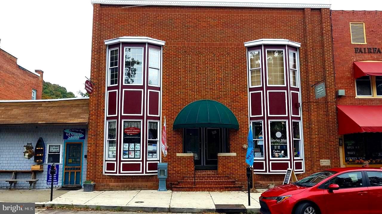 BERKELEY SPRINGS CORPORATION - Residential Lease