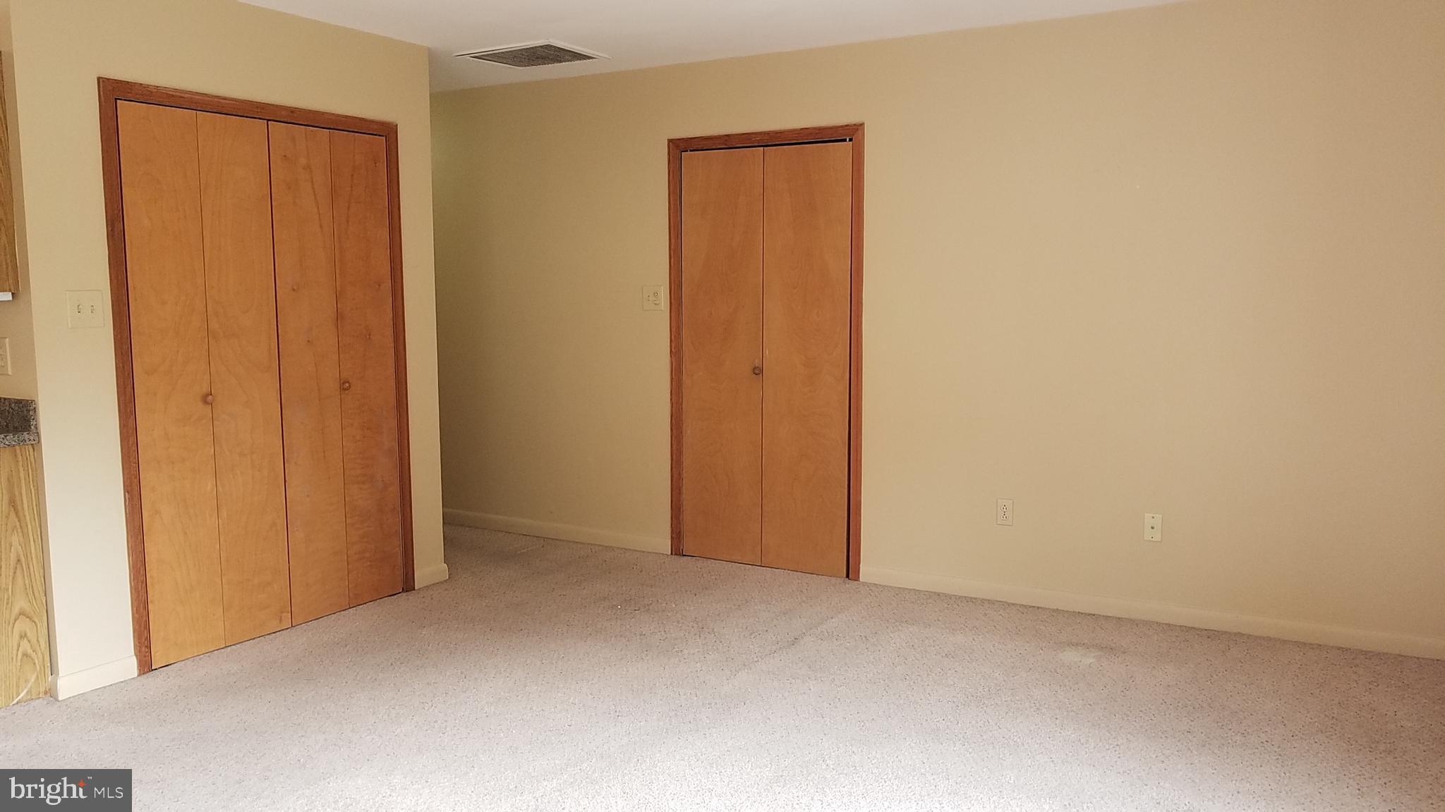 BERKELEY SPRINGS CORPORATION - Residential Lease