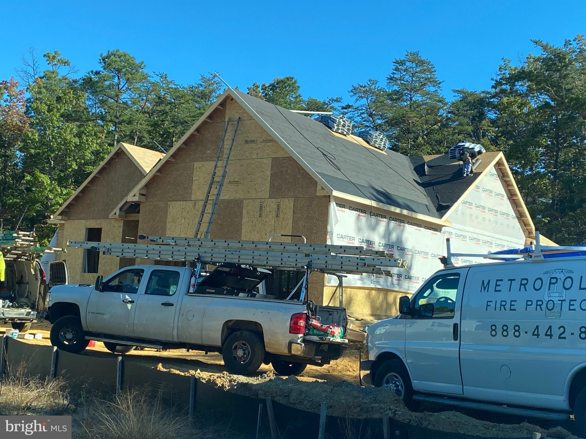 19172 PORTO BELLO LN