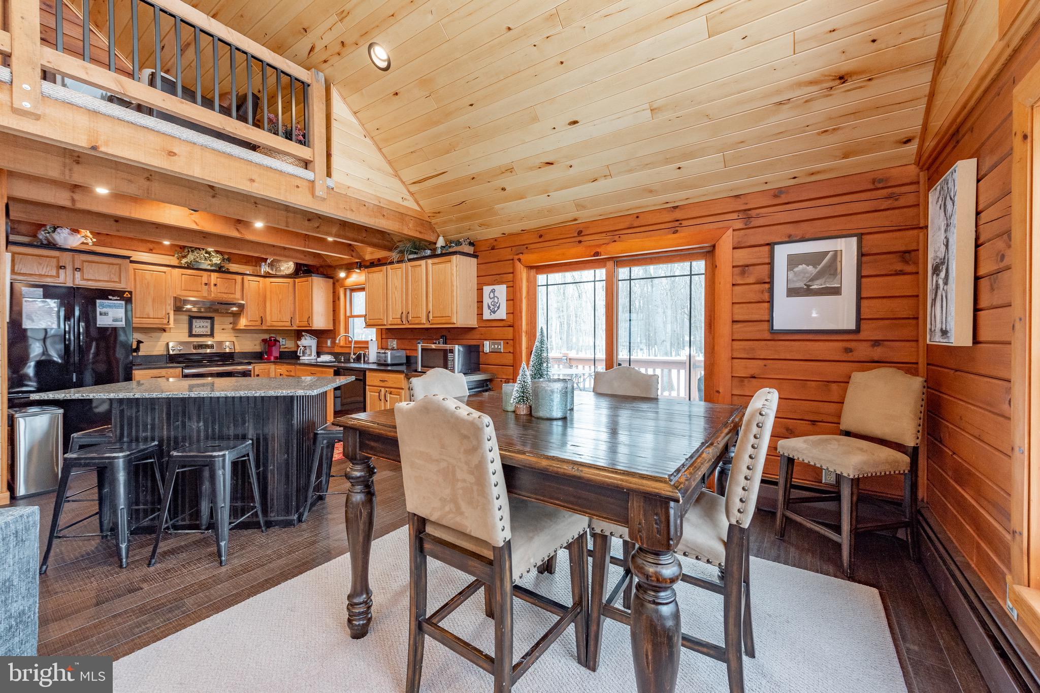 THOUSAND ACRES - Residential