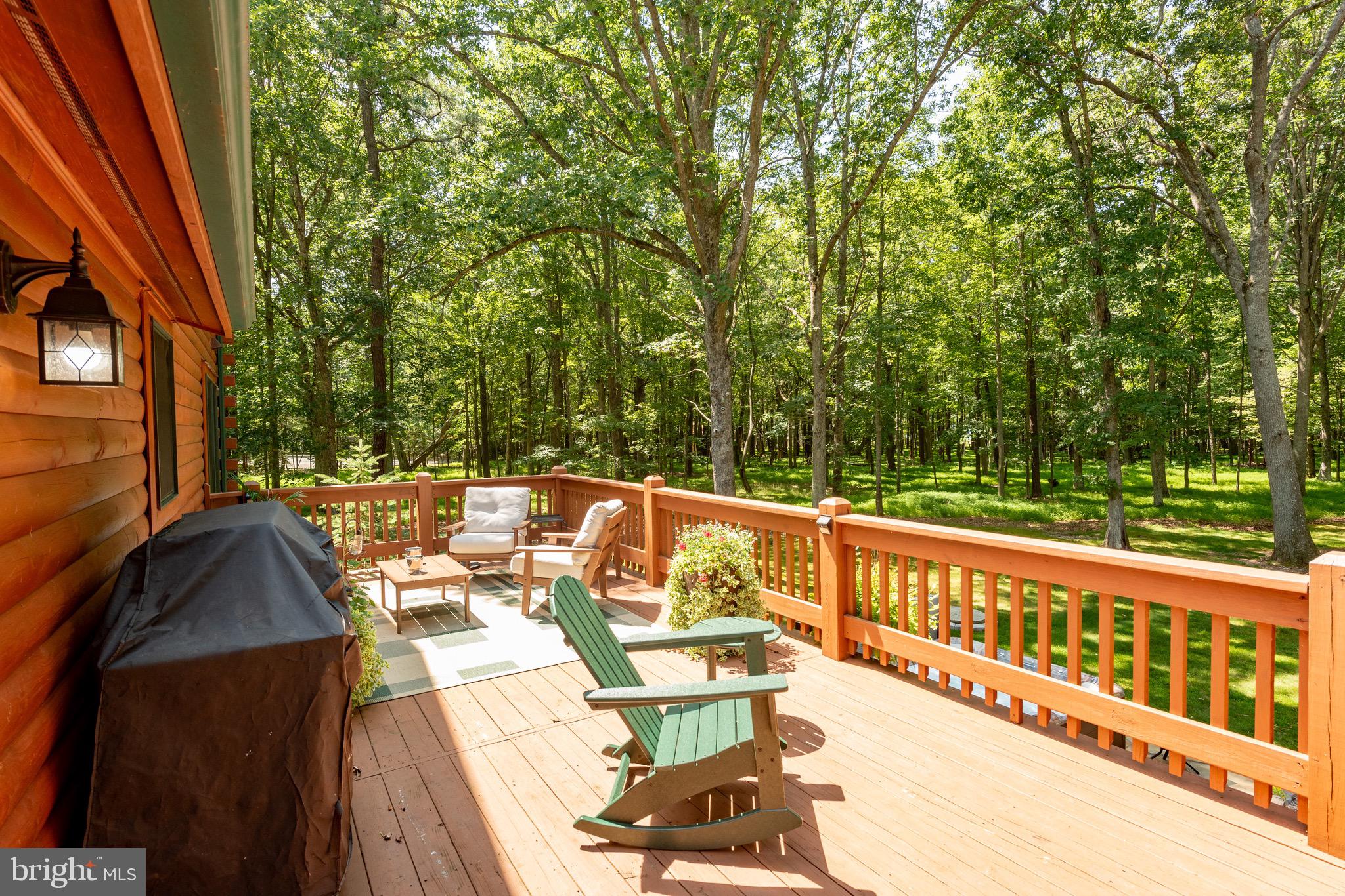 THOUSAND ACRES - Residential