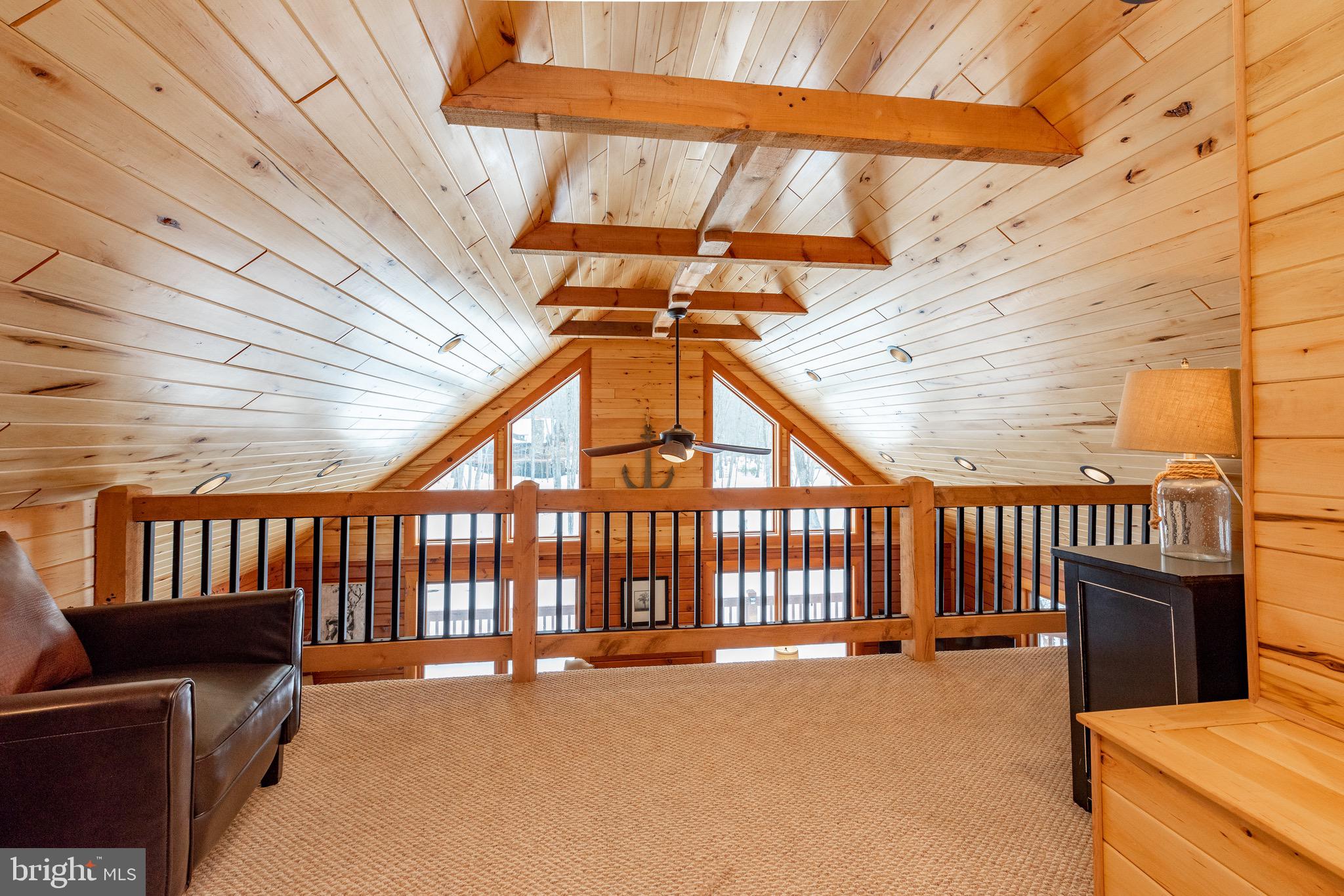 THOUSAND ACRES - Residential