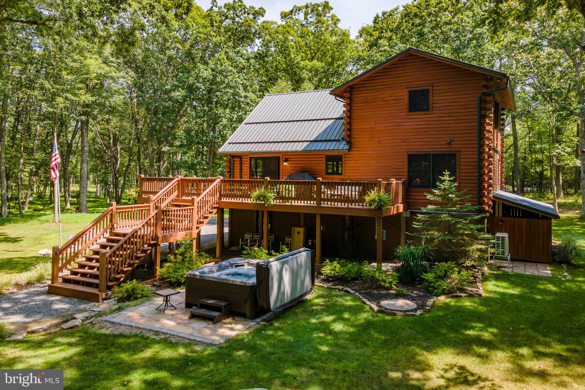 THOUSAND ACRES - Residential