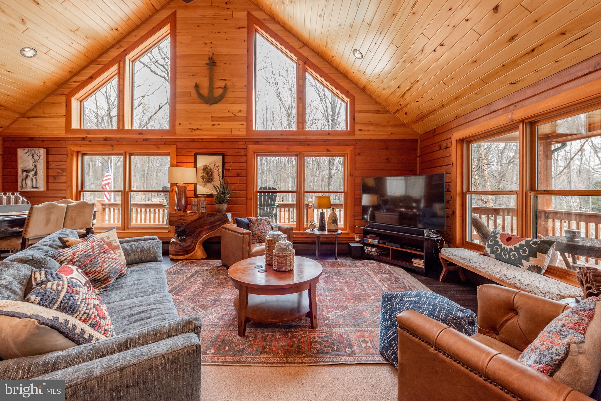 THOUSAND ACRES - Residential