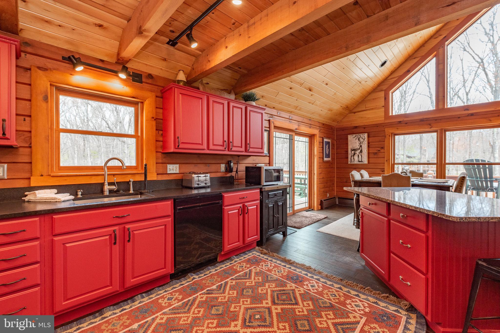 THOUSAND ACRES - Residential