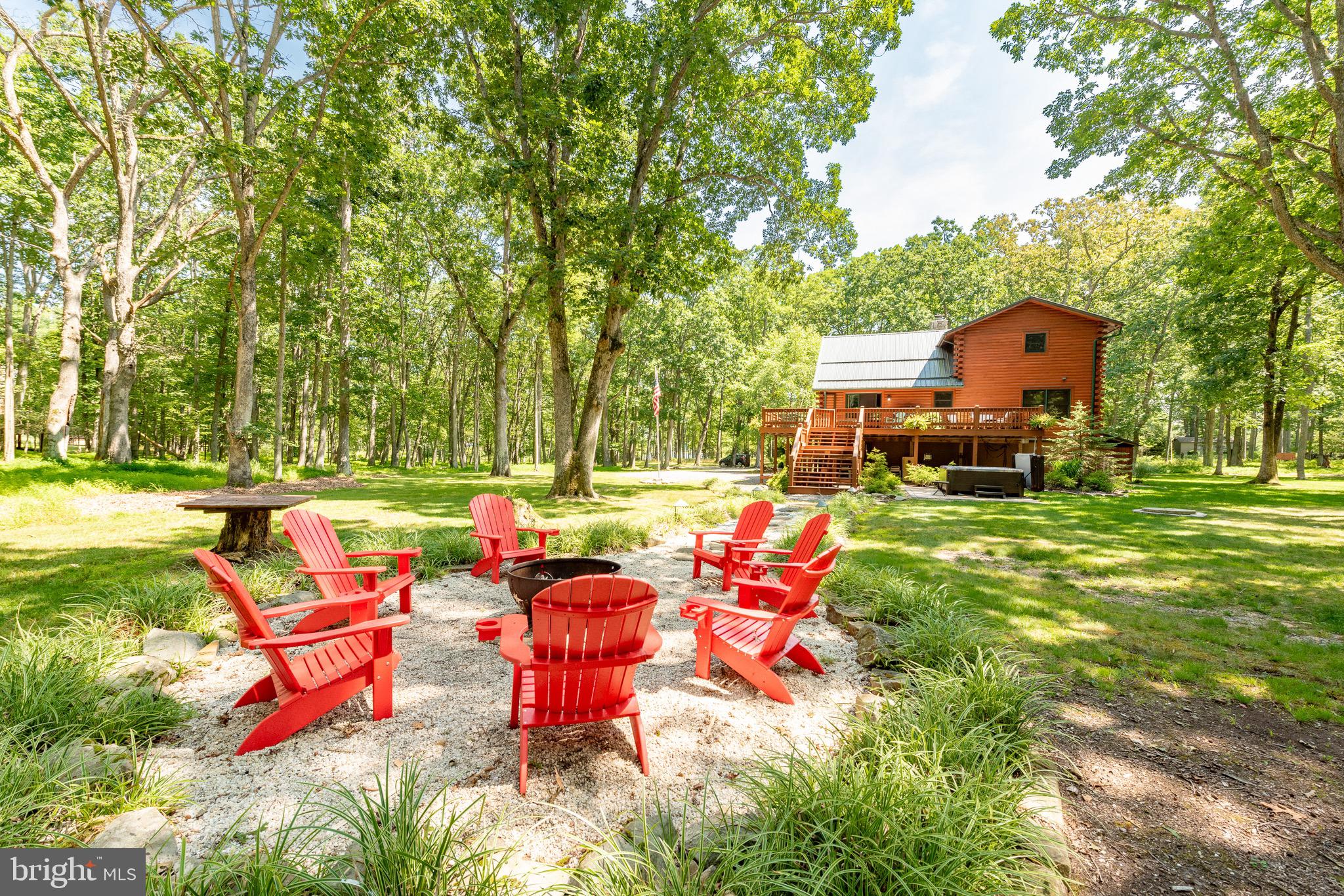 THOUSAND ACRES - Residential