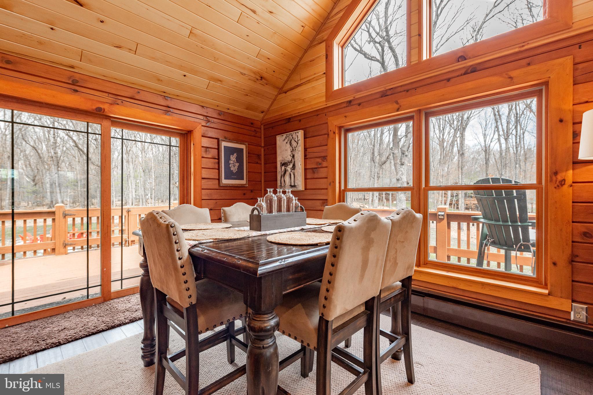 THOUSAND ACRES - Residential