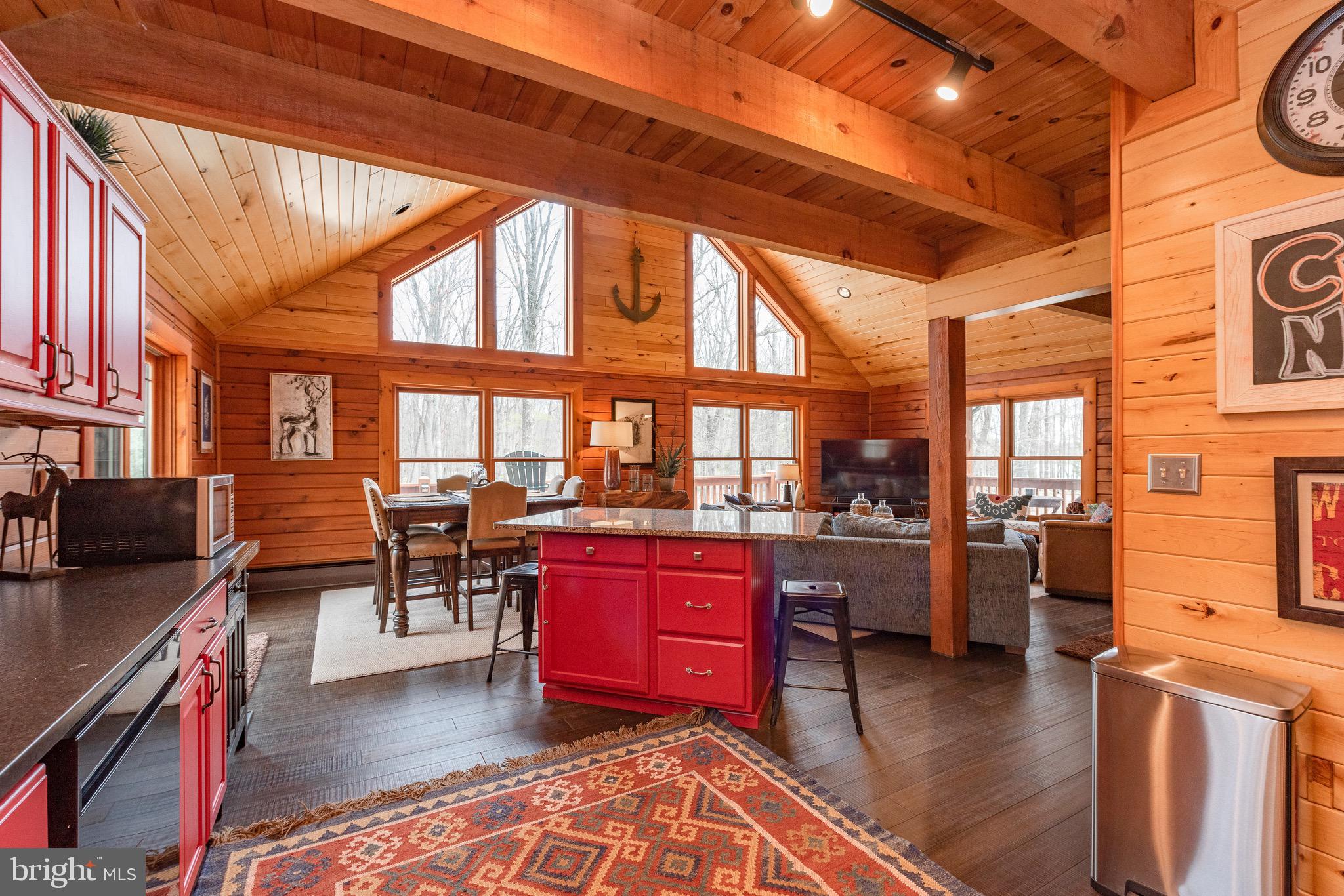 THOUSAND ACRES - Residential