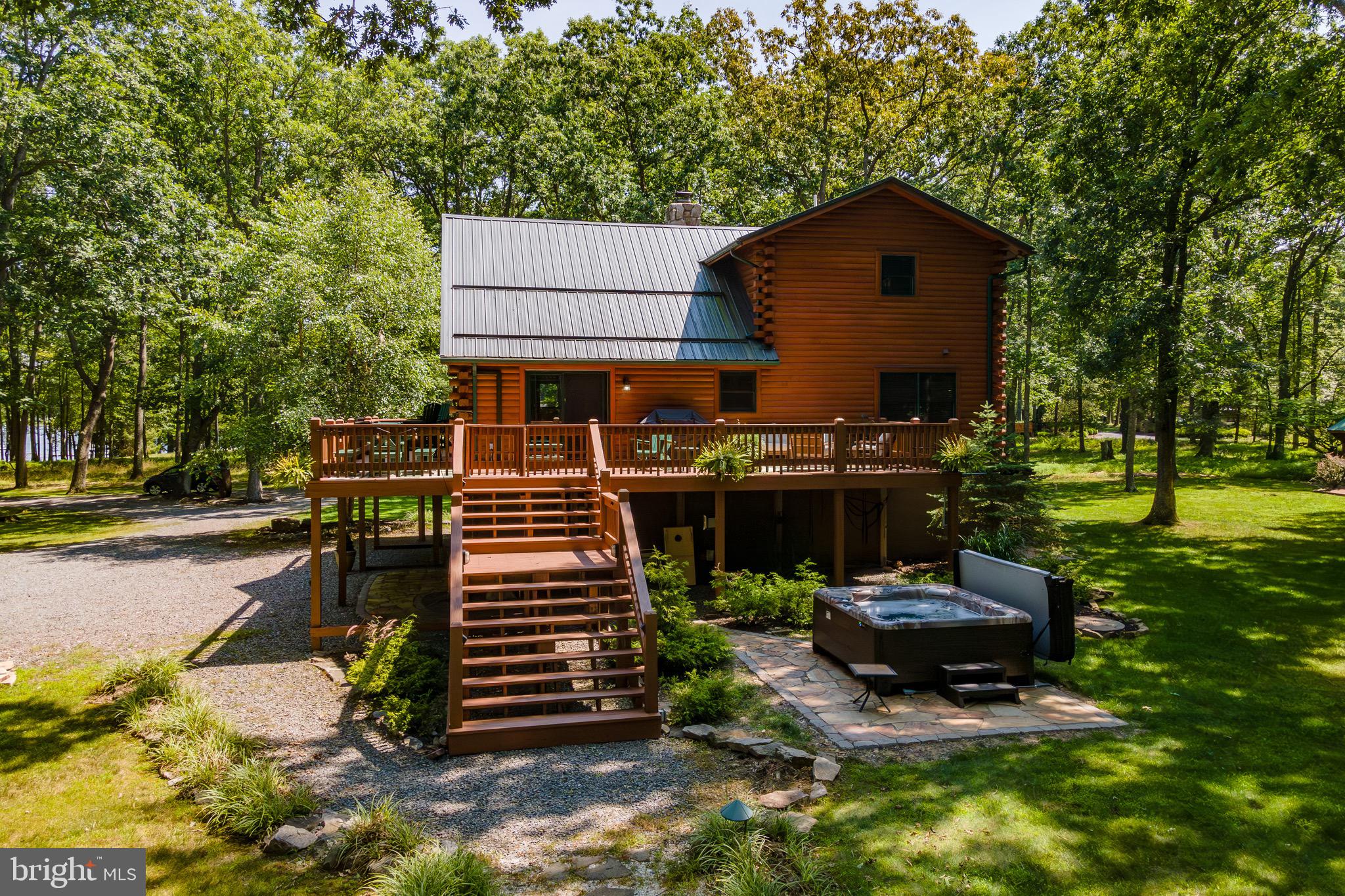 THOUSAND ACRES - Residential