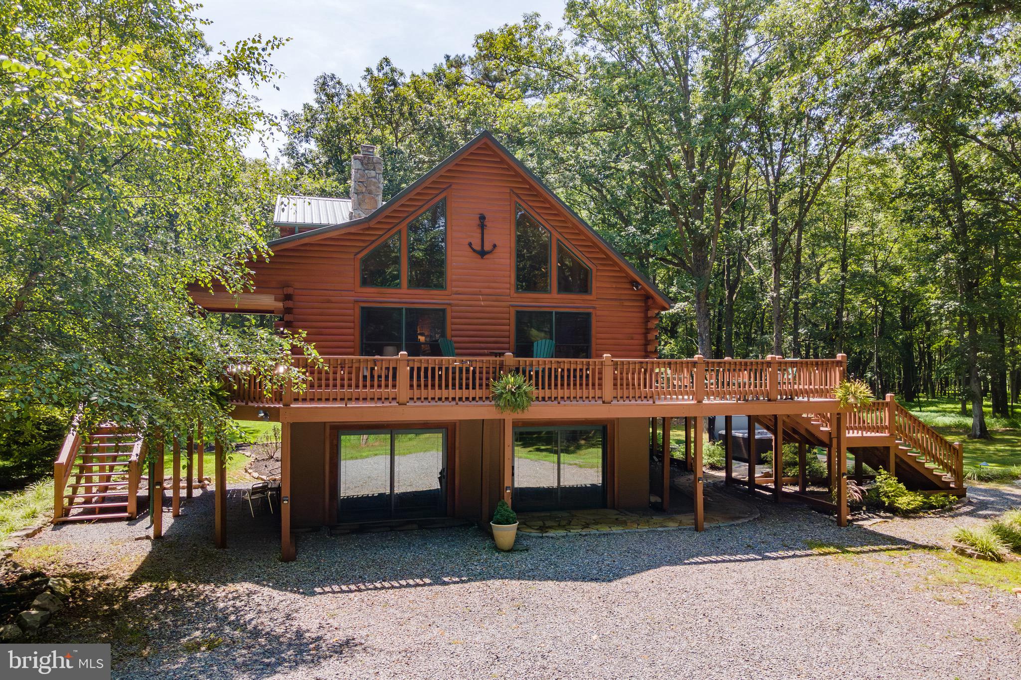 THOUSAND ACRES - Residential