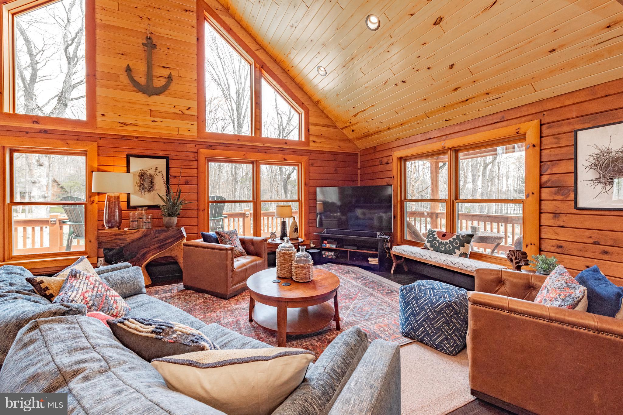 THOUSAND ACRES - Residential