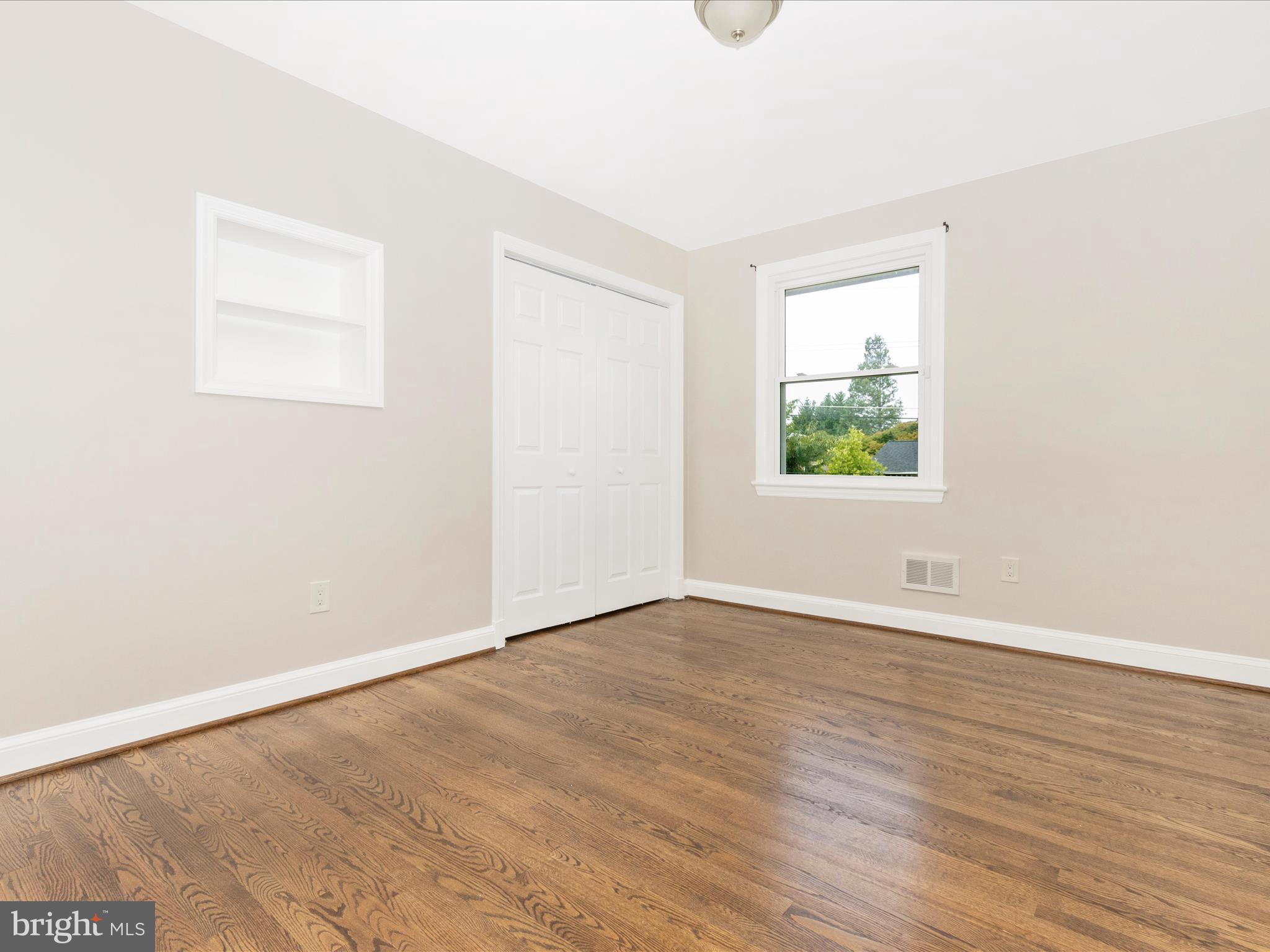 HILLCREST TERRACE - Residential