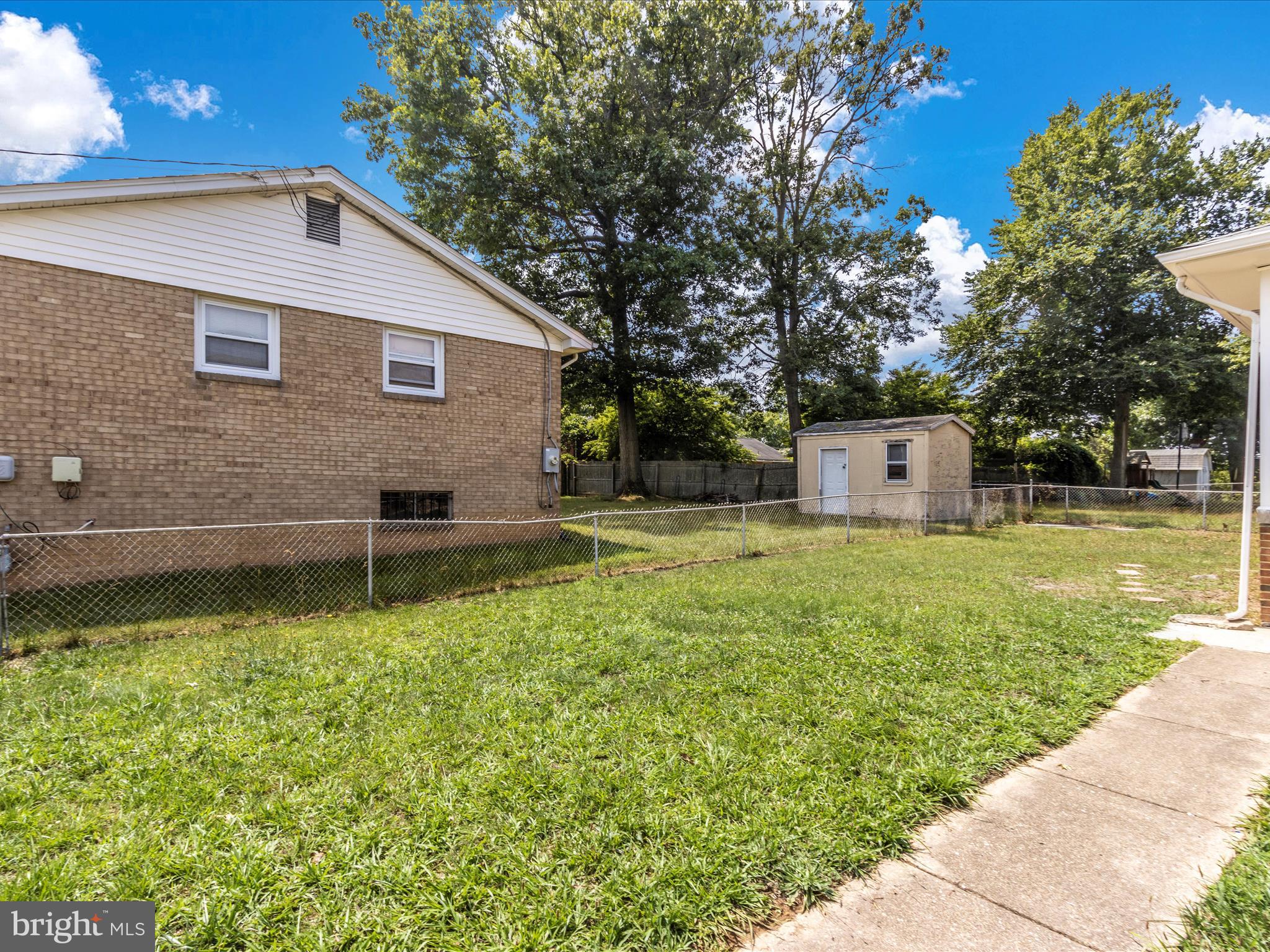 HILLCREST TERRACE - Residential