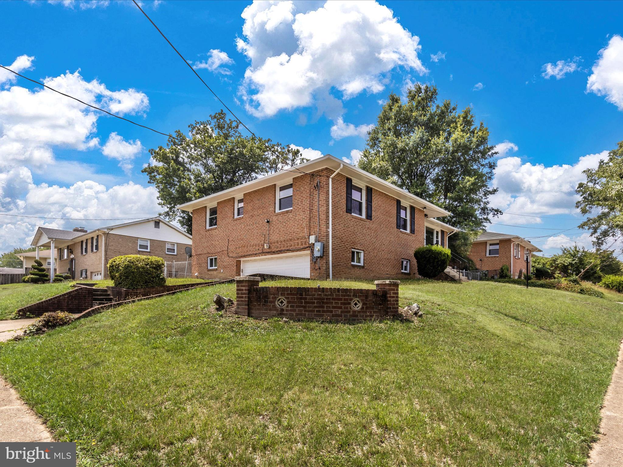 HILLCREST TERRACE - Residential