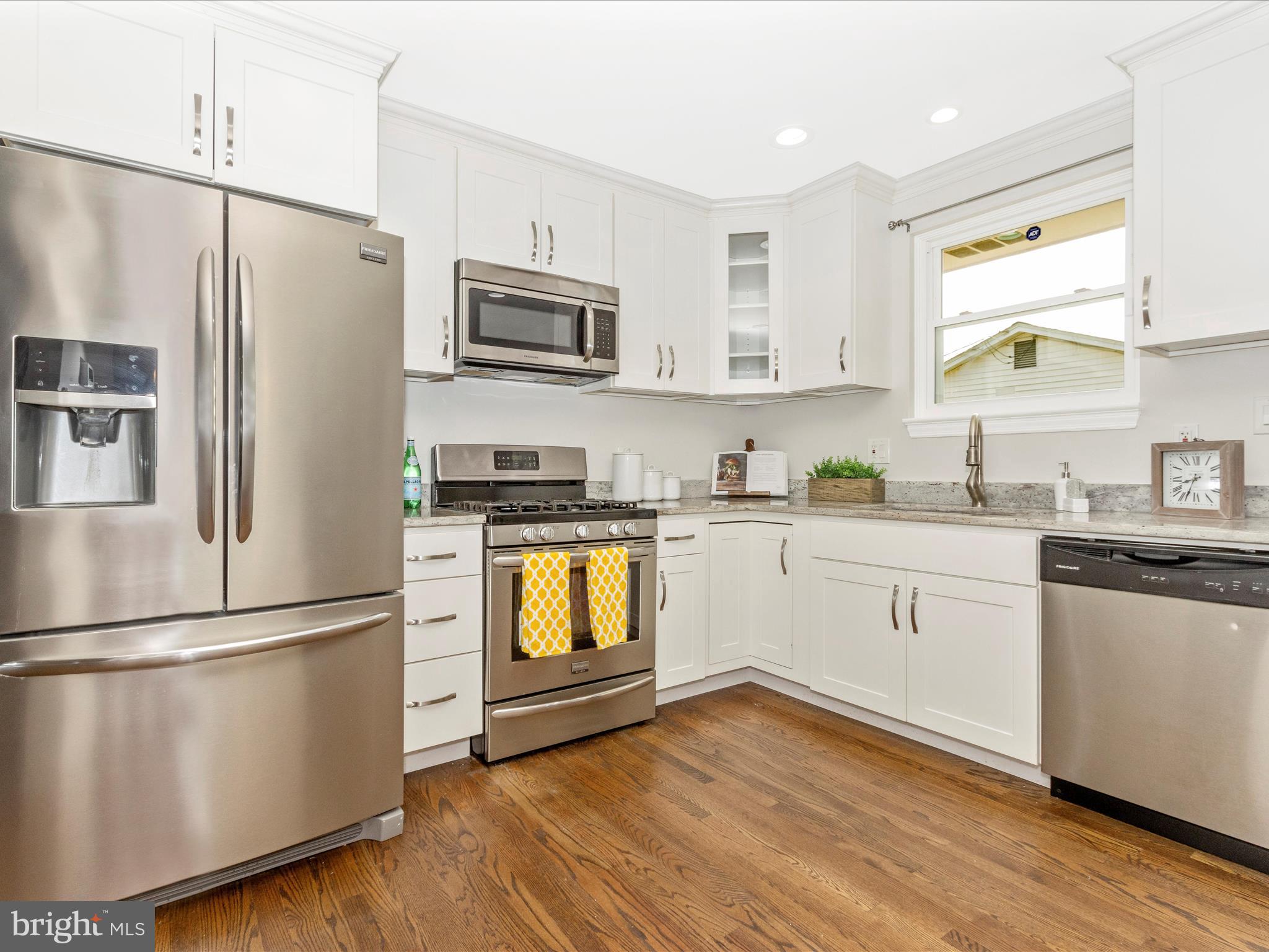 HILLCREST TERRACE - Residential