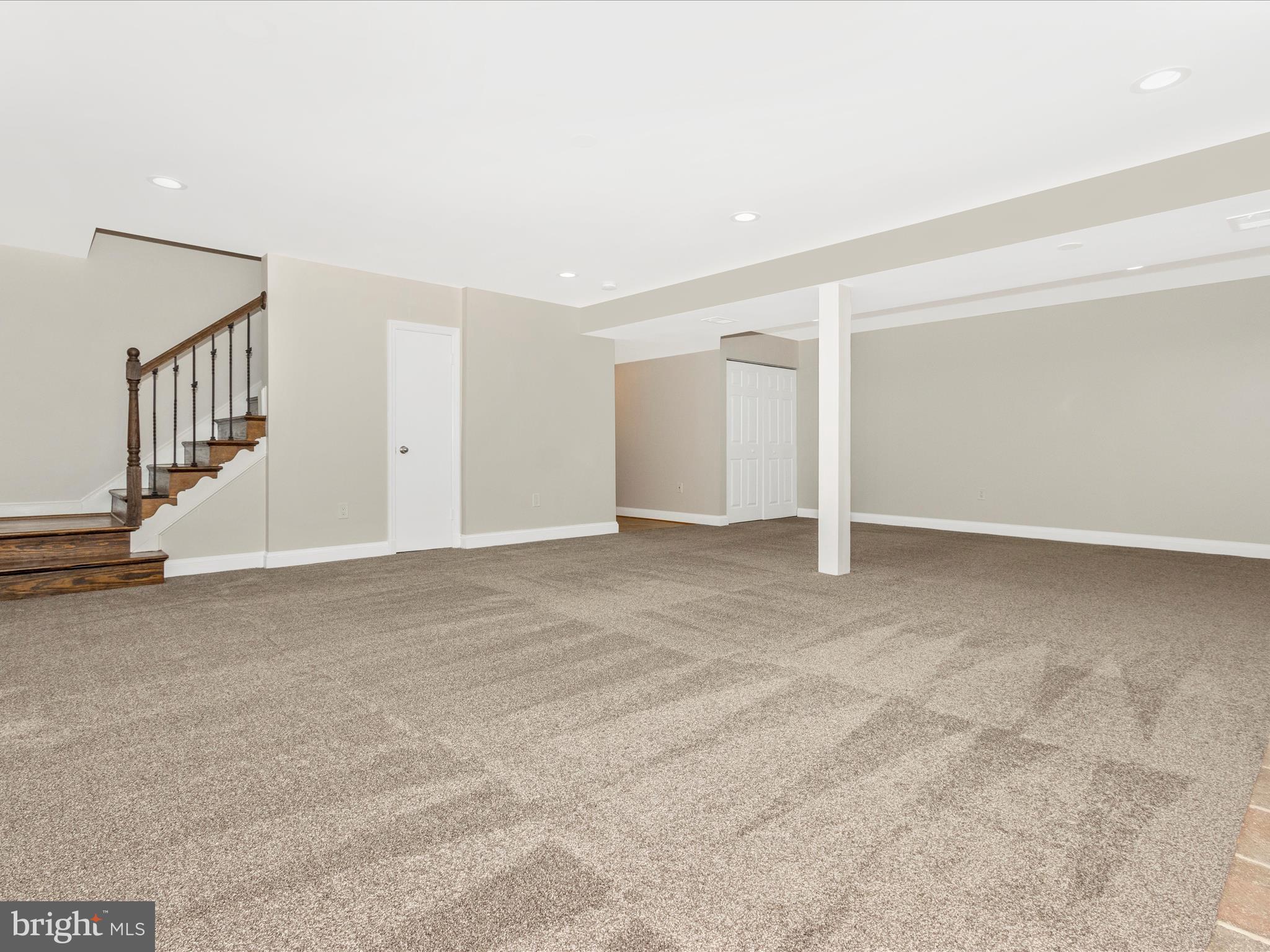 HILLCREST TERRACE - Residential