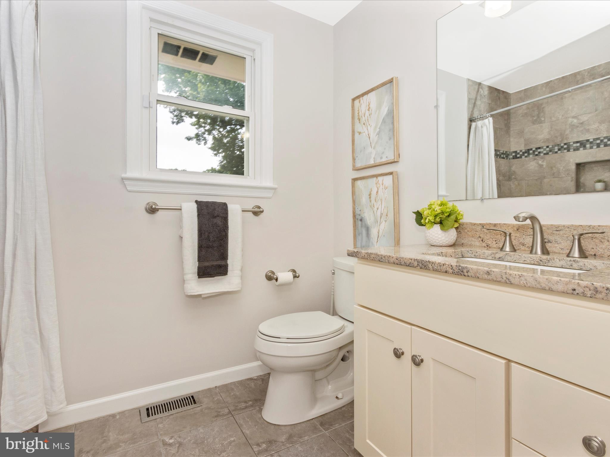 HILLCREST TERRACE - Residential