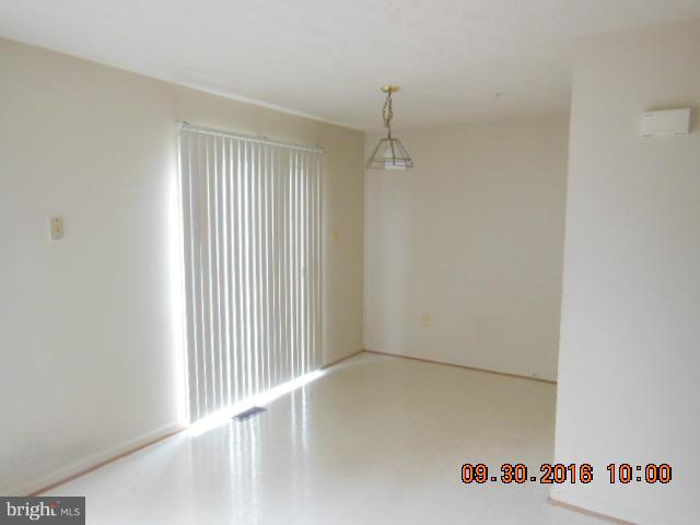 LAKEWOOD EST SUB - Residential