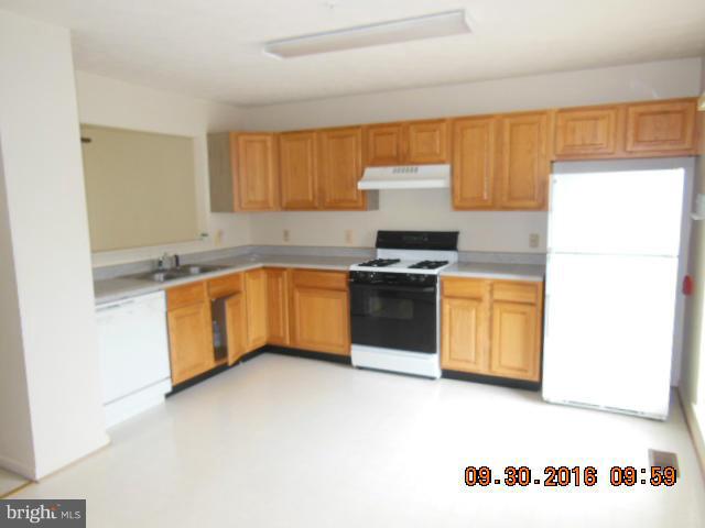 LAKEWOOD EST SUB - Residential