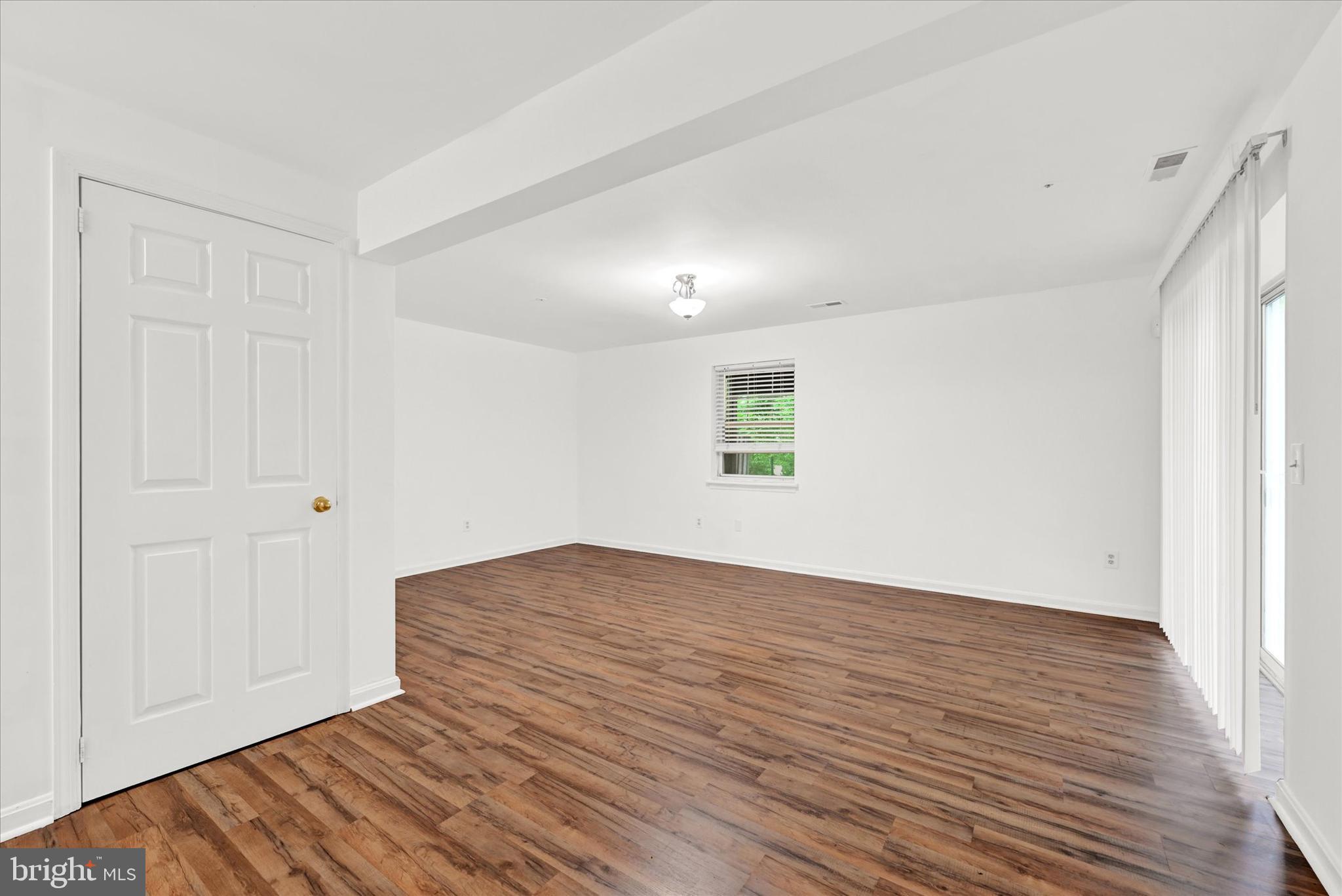 ROSEDALE - Residential